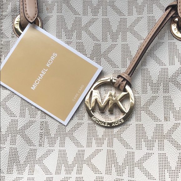 Michael Kors Handbags - Michael Kors bag & wristlet/wallet (authentic)